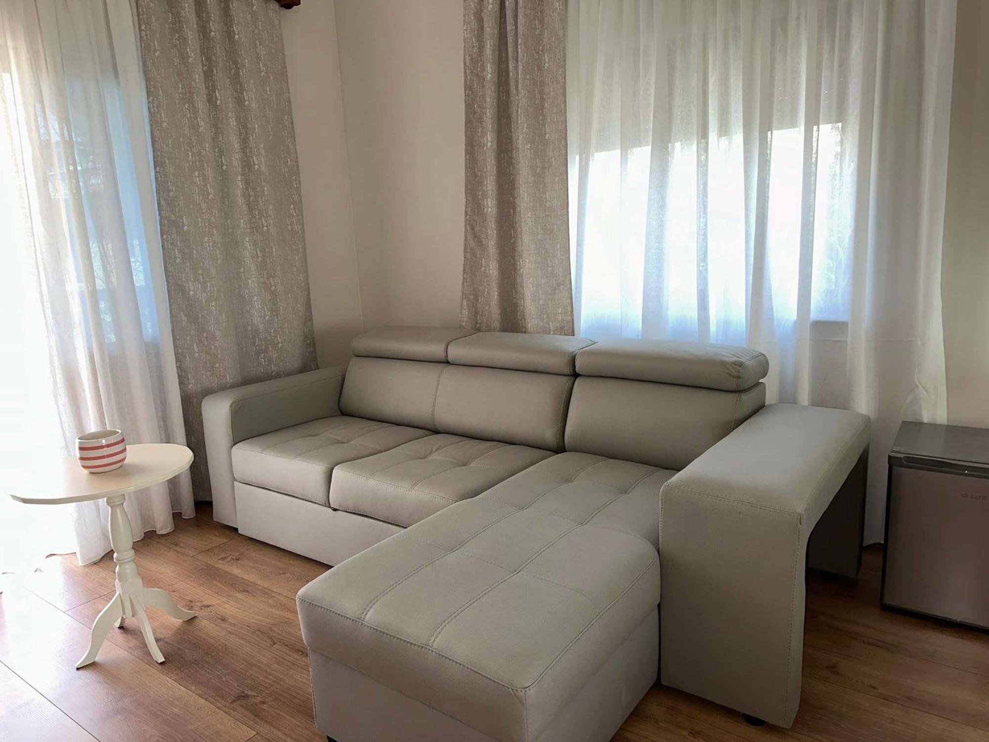 Guest House Pulake Berat Ngoại thất bức ảnh