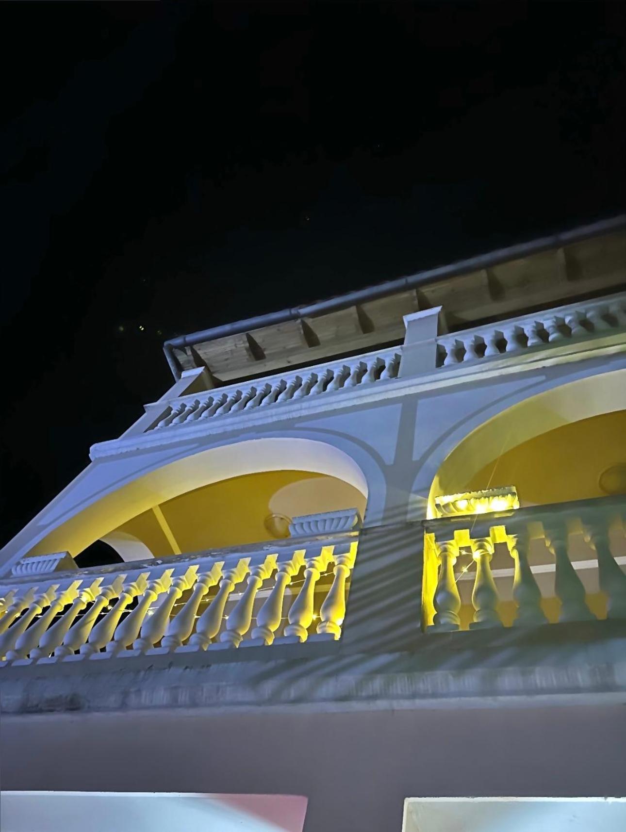 Guest House Pulake Berat Ngoại thất bức ảnh